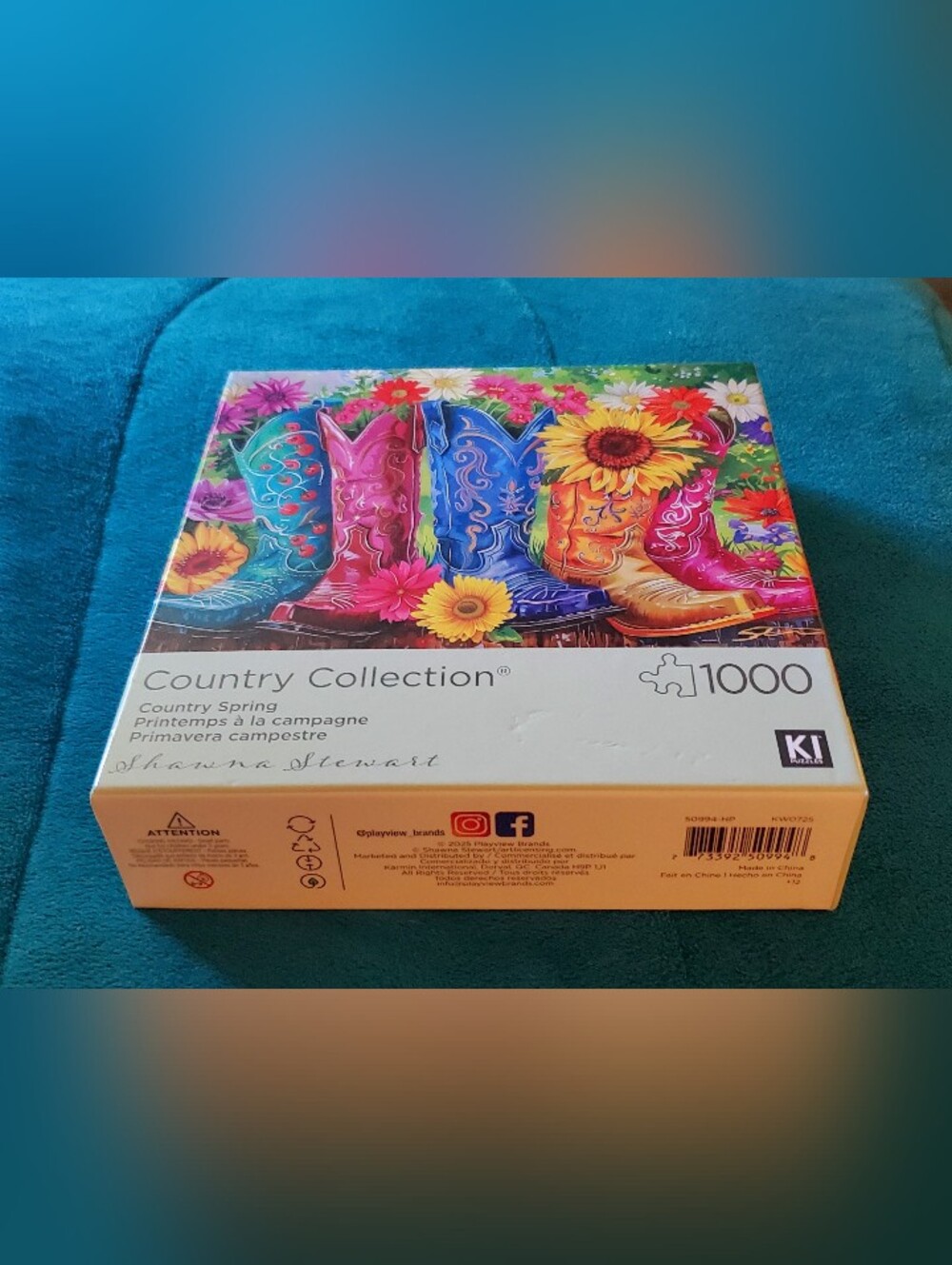 Country Collection "Country Spring" 1000pc Puzzle - Colorful Cowboy Boots